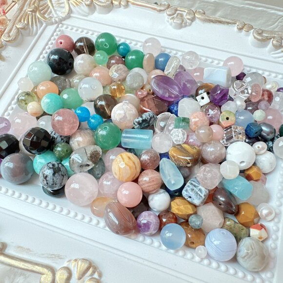 200+ Pieces Mixed 4~12mm Semi-Precious Stones Assorted Loose Beads Mix - Picture 1 of 11